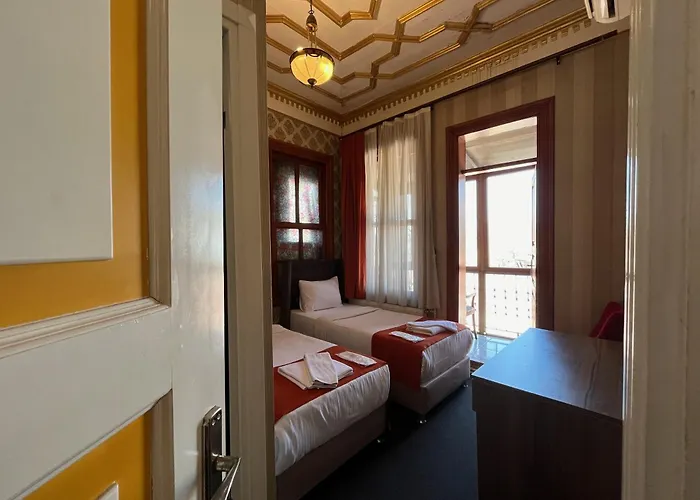 Le Safran Suite Hotel