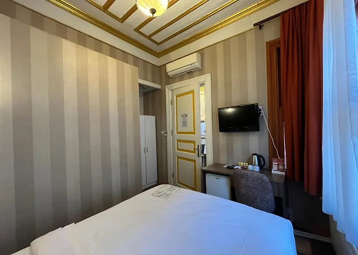 Le Safran Suite Hotel