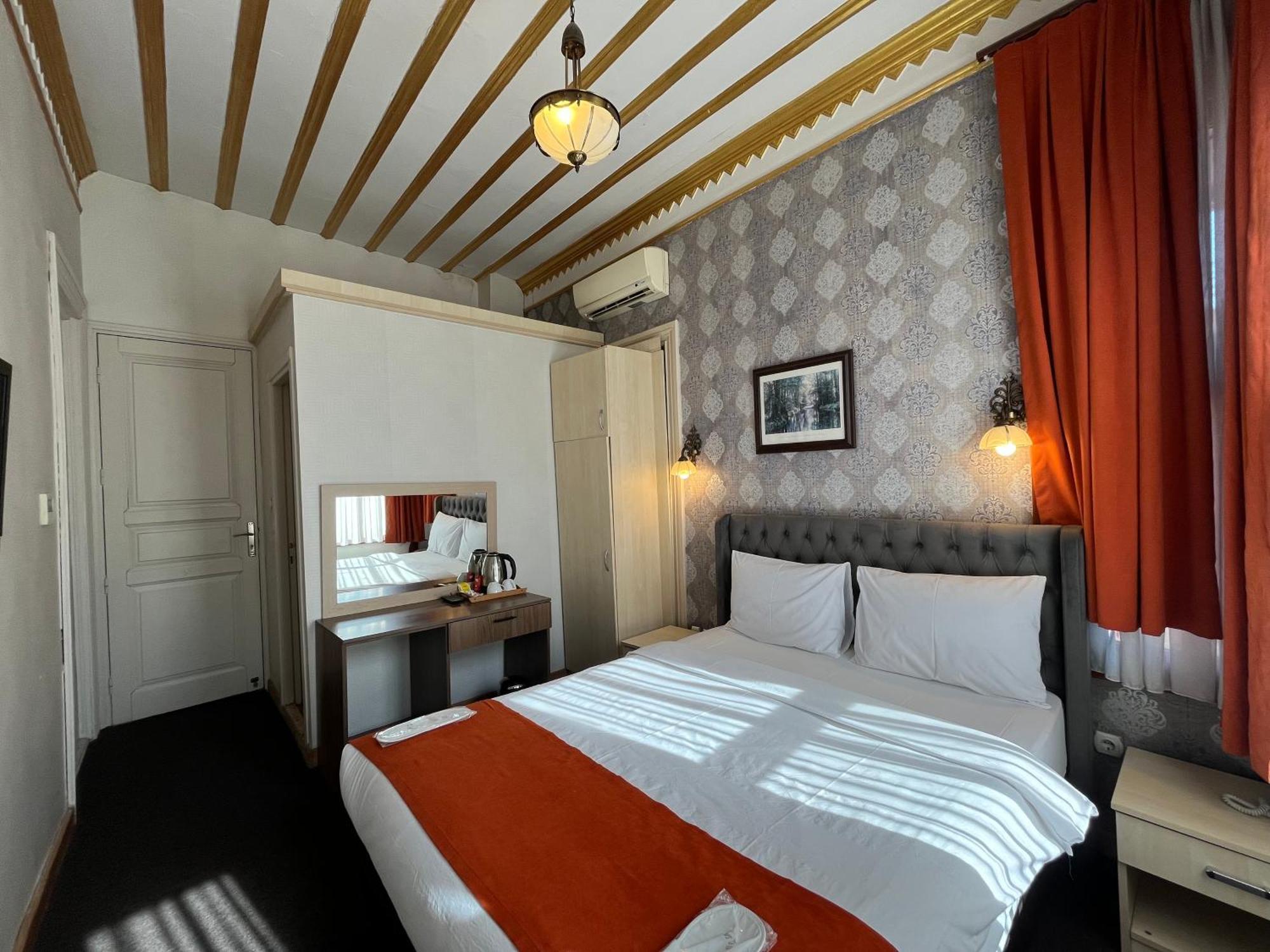 Le Safran 3* Стамбул